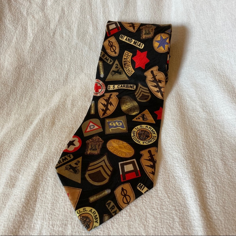 Umberto Bossi Tie US Army Military Veteran 100% Silk One Size OS EUC